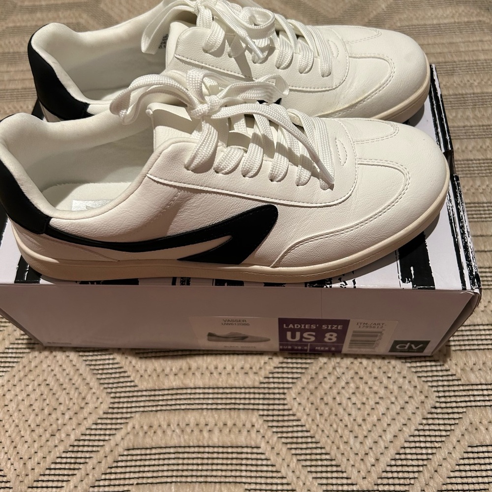 DV by Dolce Vita black white sneakers size 8 new with box. Women’s